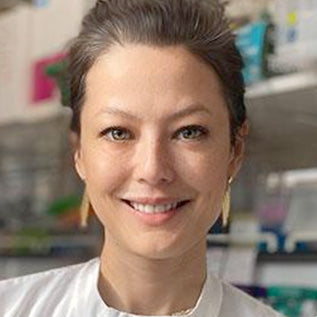 Dr. Isabella Cooper